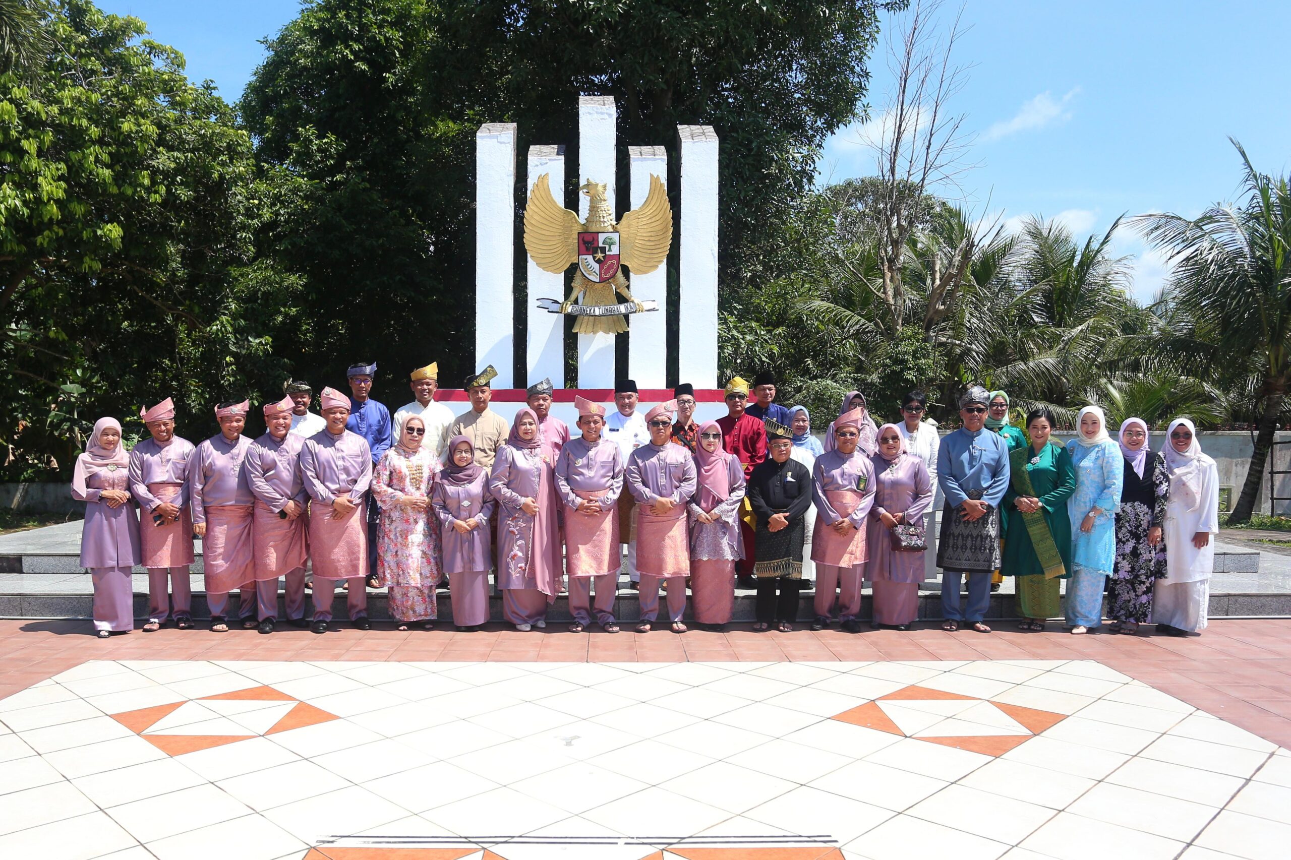 Kepri Riau Kapolda Kepri Bersama Forkopimda Ikuti Rangkaian Peringatan Hari Jadi ...